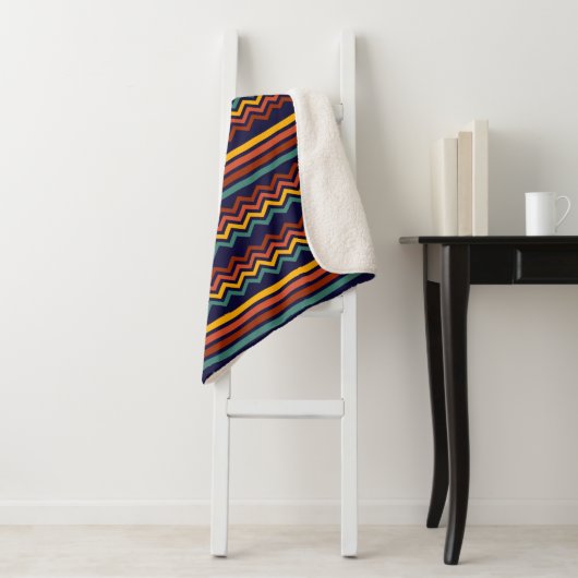 70s Retro Navy & Mosterd Boho Chevron Strepen Sherpa Deken (In situ)