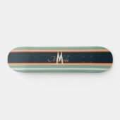 70s retrokleurrijke Stripe-namen en monogram-initi Persoonlijk Skateboard (Horizontaal)