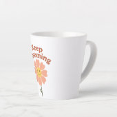 70s Style Happy Flower Graphic Latte Mok (Rechterhoek)