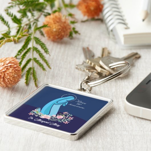 70ste Jubileum van het religieuze leven Nun roze v Sleutelhanger (Zijkant)