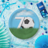 70ste verjaardag Voetbal in Green Grass Papieren Bordje (Feest)