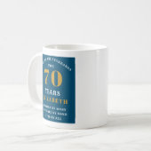 70th Birthday Blue and Gold Voeg Jouw namen toe Koffiemok (Voorkant links)