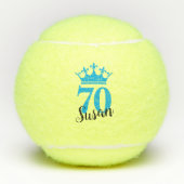 70th Birthday Funny Court Queen Tennisballen (Voorkant)
