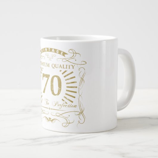 70th Birthday Gag Gift Grote Koffiekop (Voorkant rechts)