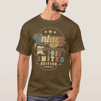 70th Birthday Gifts Guitar Lovers 1952 Edition 70 T-shirt