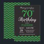 70th Birthday Invitation Black and Green Chevron Kaart<br><div class="desc">70e verjaardag uitnodiging met zwarte en groene Chevron. Chalkboard. Volwassen verjaardag. Man of vrouwen uitgenodigd. Voor verdere aanpassing,  te klikken gelieve de knoop "van de Aanpassing het"en ons ontwerphulpmiddel te gebruiken om deze sjabloon te wijzigen.</div>