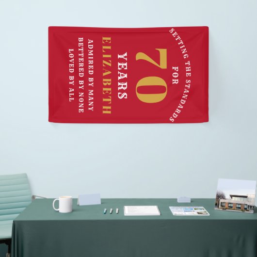 70th Birthday Standards Rood en Goud Voeg Jouw naa Spandoek (Beurs)