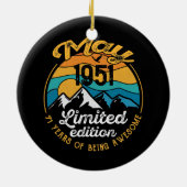 71e verjaardag Gift 71 jaar oud Geweldige sinds me Keramisch Ornament (Achterkant)