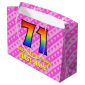 71e verjaardag: Roze strips & harten, regenboognr. Groot Cadeauzakje (Achterkant Gekanteld)