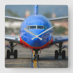 737 LUCHTVAARTMAATSCHAPPIJ VIERKANTE KLOK