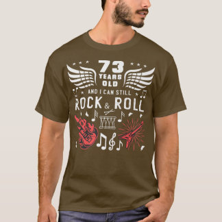73rd Birthday Gag draait 73 jaar oude Guitar Drum T-shirt