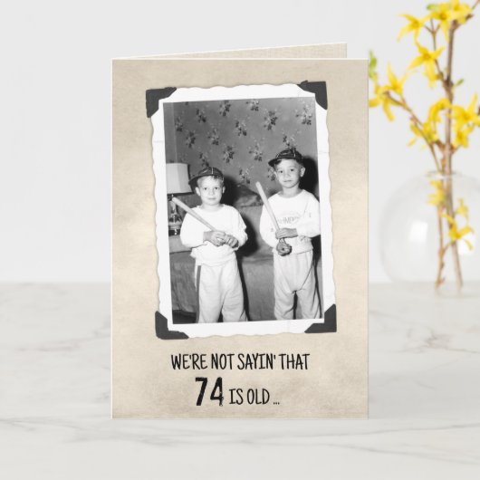 74th Birthday Humor Young Boys With Baseball Bats  Kaart (Gele Bloem)