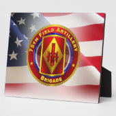 75e brigade veldartillerie  fotoplaat (Zijkant)