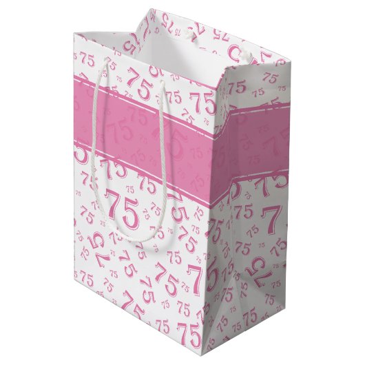 75e Happy Birthday Pink/White Number Pattern Medium Cadeauzakje (Achterkant Gekanteld)