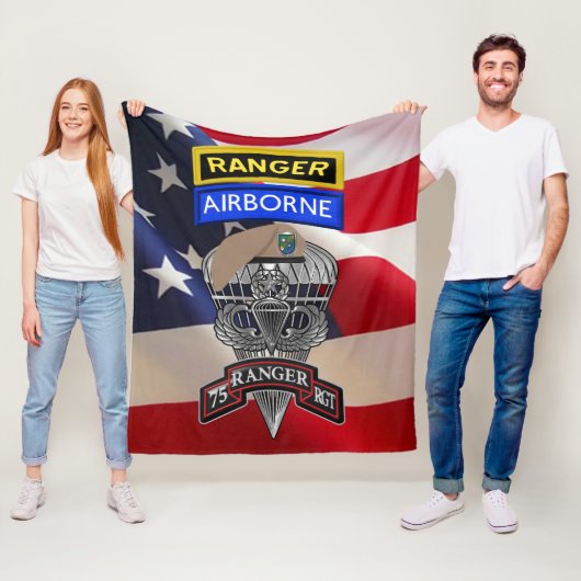 75e Ranger Regiment Fleece Deken (In situ)