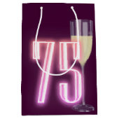 75e verjaardag Neon Sign with Wine Medium Cadeauzakje (Voorkant)