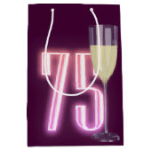 75e verjaardag Neon Sign with Wine Medium Cadeauzakje (Voorkant)