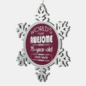 75e verjaardag Wereld Beste Fabulous Dark Red Maro Tin Sneeuwvlok Ornament (Rechts)