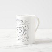 75th Birthday Gag Gift Porselein Kop (Voorkant rechts)