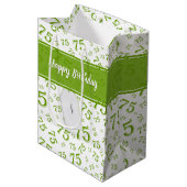 75th Happy Birthday Green/White Number Pattern Medium Cadeauzakje (Voorkant Gekanteld)