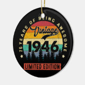 76 jaar Old Gifts  1946 Limited Edition Keramisch Ornament (Links)