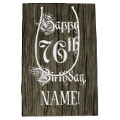 76e verjaardag: Fancy, Faux Wood Kijk + Aangepaste Medium Cadeauzakje (Voorkant)