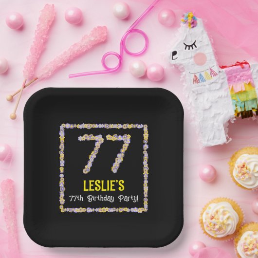 77e verjaardag: Floral Flowers Number, Custom Name Papieren Bordje (Feest)