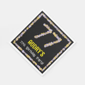 77e verjaardag: Floral Flowers Number, Custom Name Servet (Hoek)