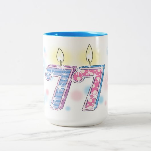 77e verjaardag tweekleurige koffiemok (Center)