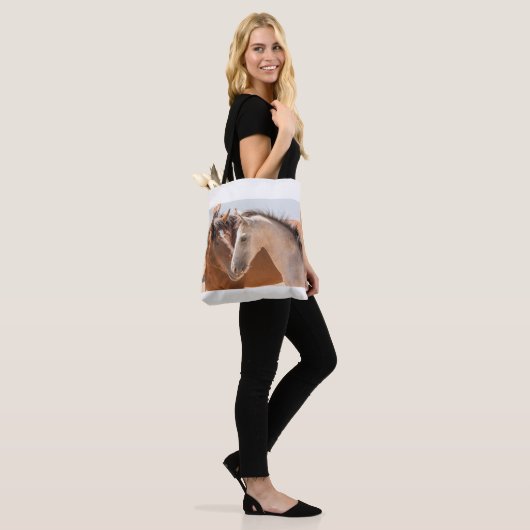 7911 - Twee wilde Mustangs Tote Bag (Op model)