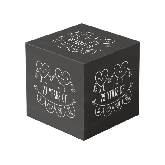 79e Jubileum Gift Chalk Hearts Kubus (Voorkant hoekig)
