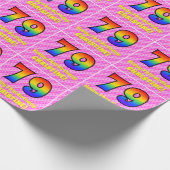 79e verjaardag: Roze strips & harten, regenboognr. Cadeaupapier (Hoek)