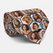 7 Photo Collage - funky honingraatpatroon - blauw Stropdas (Opgerold)