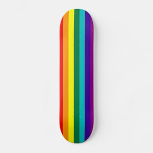 7 Stripes Regenbooggrafflag Skateboard