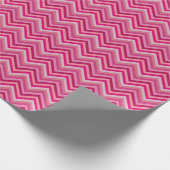 7 tinten roze zig zag streep cadeaupapier (Hoek)