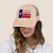 7e generatie inheemse textielvlag trucker pet (In situ)