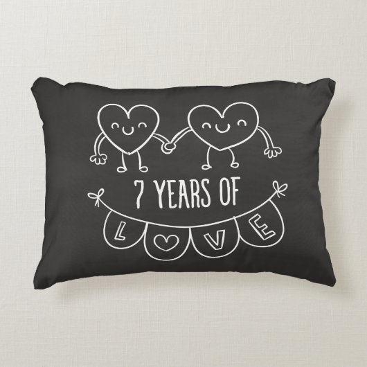 7e Jubileum - Gift Chalk Hearts Decoratief Kussen (Voorkant)