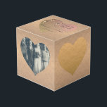 7e Jubileum voor weddenschap Kubus<br><div class="desc">Een mooie en betaalbare manier om je trouwdag te eren met mijn metalen koperen harten die jouw prachtige foto's maken. En dan langs deze kant,  die de dag markeerde op deze fantastisch gedrukte Zazzle-fotoblokjes.</div>