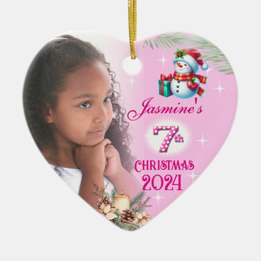 7e Kerst Gepersonaliseerde Meisje Foto Hart Gift Keramisch Ornament (Voorkant)
