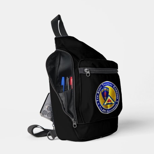 7e trainingscentrum van het leger sling bag (Open)