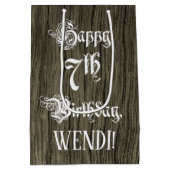 7e verjaardag: Fancy, Faux Wood Kijk + Aangepaste  Medium Cadeauzakje (Achterkant)