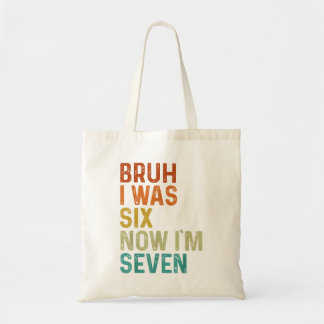 7e verjaardag jongensoutfit was 6 7 jaar oud zes z tote bag