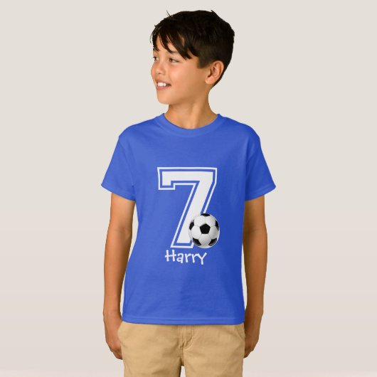 7e verjaardag van het jongetje voetbal gepersonali t-shirt (Voorkant volledig)