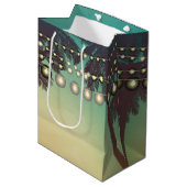 7lx4.5wx10h Medium Gift Bag Strand Zonsondergang P Medium Cadeauzakje (Voorkant Gekanteld)