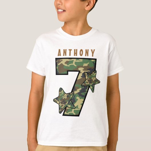 7th Birthday Boy Camo en Stars Custom Name V01G T-shirt (Voorkant)