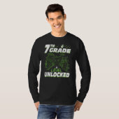 7th Grade Level Unlocked Back To School Video Game T-shirt (Voorkant volledig)