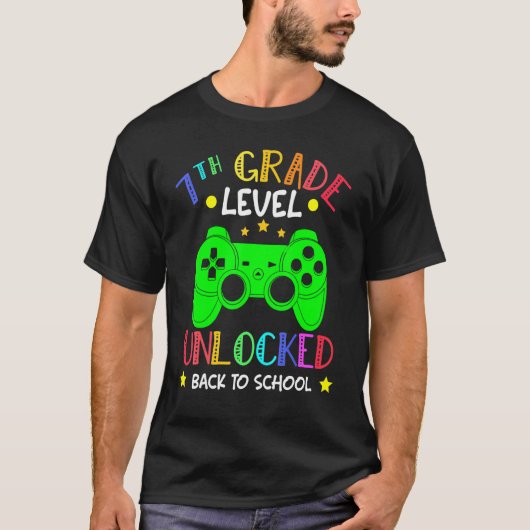 7th Grade Level Unlocked Video Game Back To School T-shirt (Voorkant)