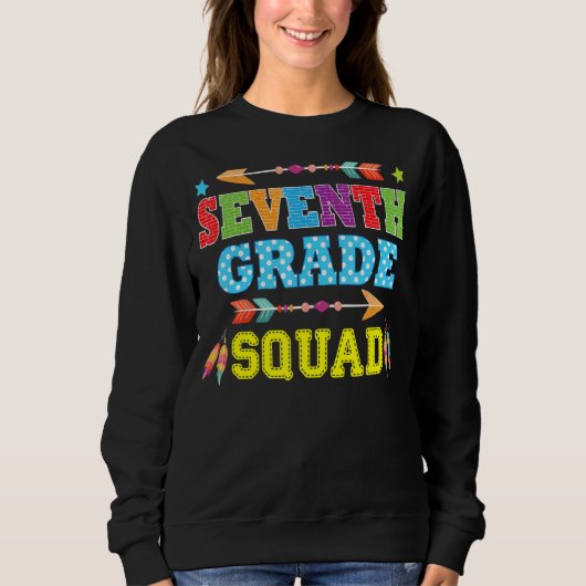 7th Grade Squad Team Rocks Zevende Grader Terug na Trui (Voorkant)