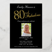80 en Fabulous Black 80th Birthday Gold Folie Uitnodiging (Voorkant)