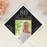 80 en Fabulous Elegant Script Photo 80th Birthday Servet<br><div class="desc">80 en Fabulous Black Elegant Script Photo 80th Birthday Napkins. Maak je eigen 80ste verjaardagsfeestje voor haar. Pas met de naam en de leeftijd aan en neem uw foto in de sjabloon op.</div>